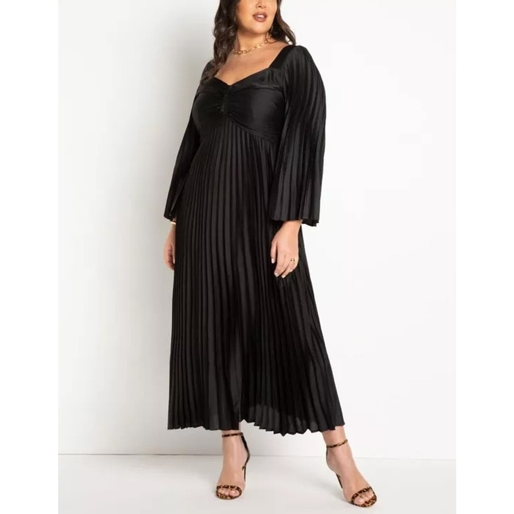 Eloquii Black Pleated Maxi Dress
